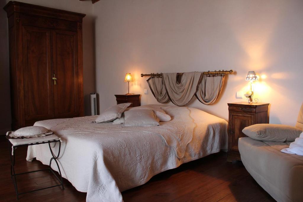 La Maison D'Anais Vic-en-Bigorre Номер фото